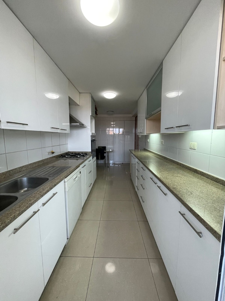 Arriendo Departamento NO 4D en suite Walk-in cl&oacute;set 4B 2E 1B Parque Arauco - Las Condes