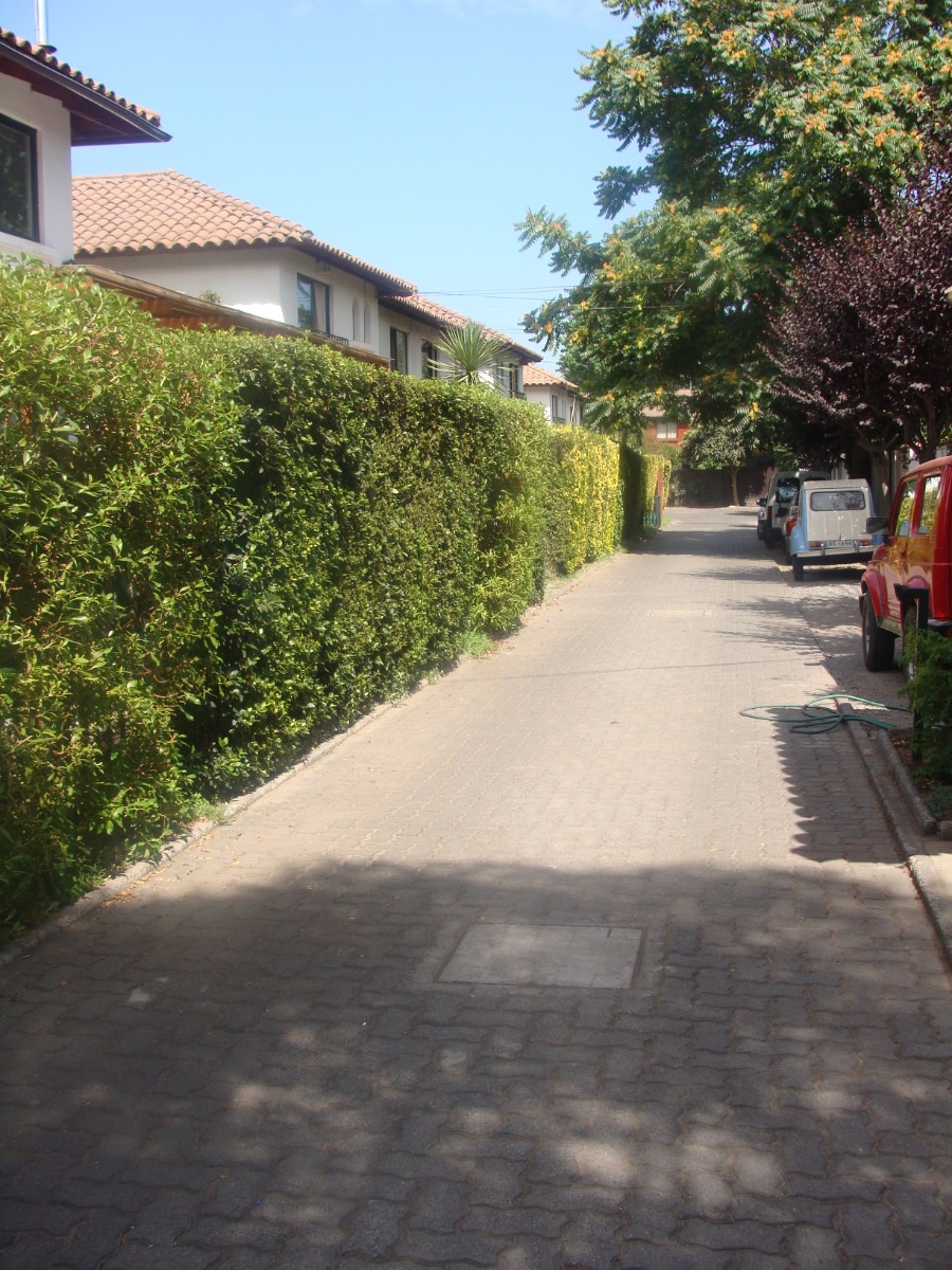 Arriendo Casa N 4D en suite 3B 2E Carlos Ossand&oacute;n - La Reina