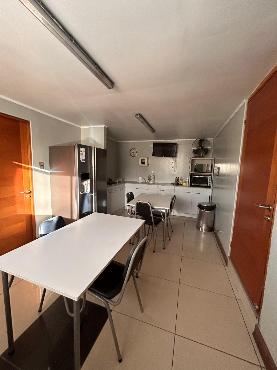 Arriendo Sitio Industrial De 7.100 M2 Con Edificio Y Bodega