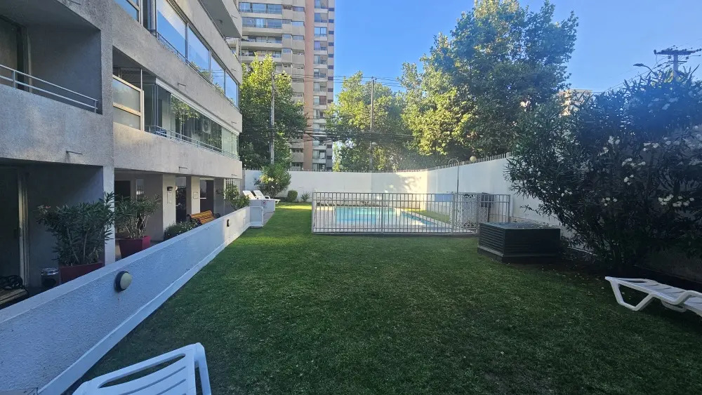 Arriendo Departamento 2D 2B 1E 1B Barrio Italia - Providencia