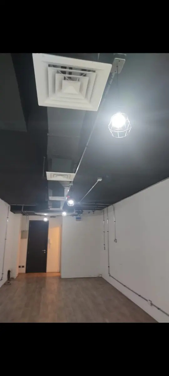 Venta Oficina 1B Metro Sim&oacute;n Bolivar - La Reina