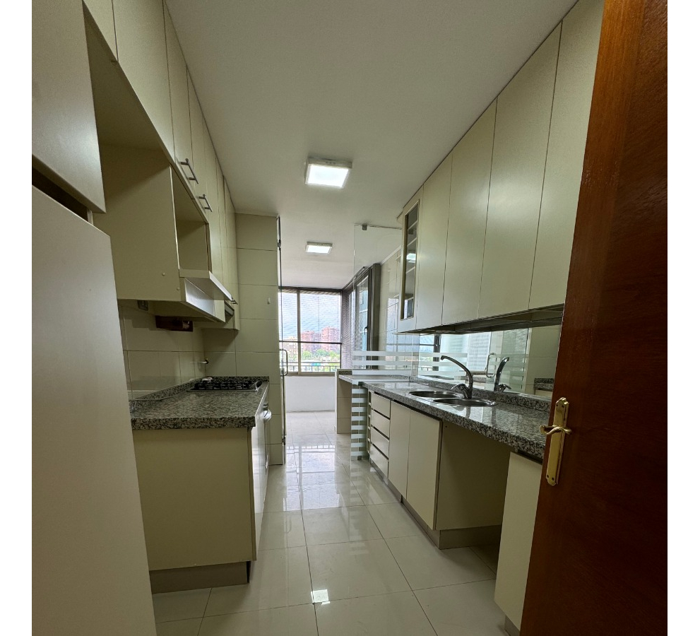Arriendo Departamento NO 3D en suite 3B 2E 1B Estadio Manquehue - Vitacura