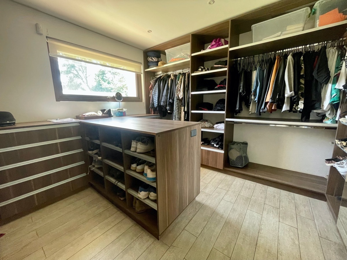 Venta Casa NO 5D en suite Walk-in cl&oacute;set 5B 4E 1B Chicureo - Colina