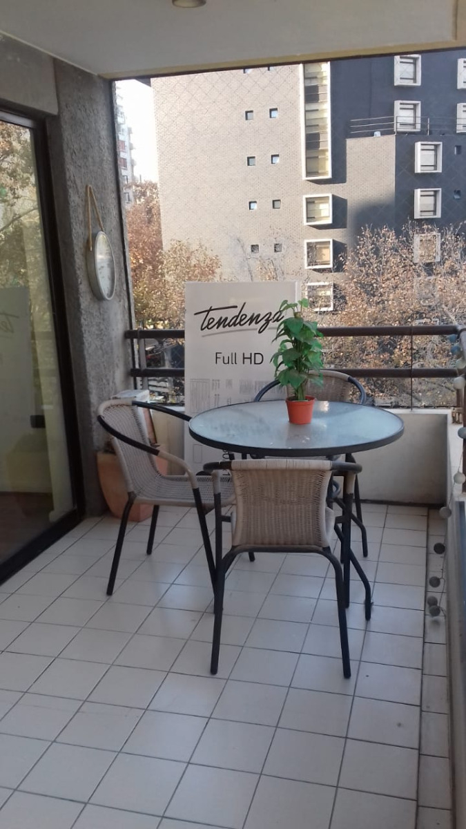 Arriendo Departamento SO 1D en suite 1B 1B Barrio El Golf - Las Condes