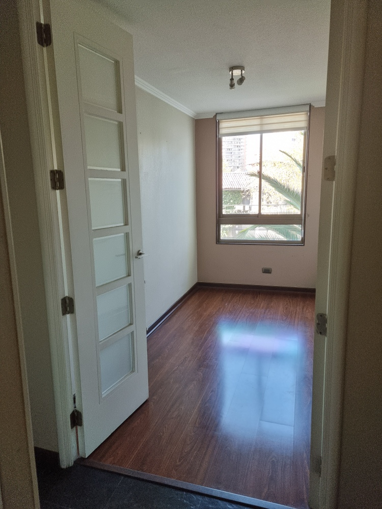 Venta Departamento NO 4D en suite Walk-in cl&oacute;set 2B 1E 1B Metro Irarr&aacute;zaval - &Ntilde;u&ntilde;oa