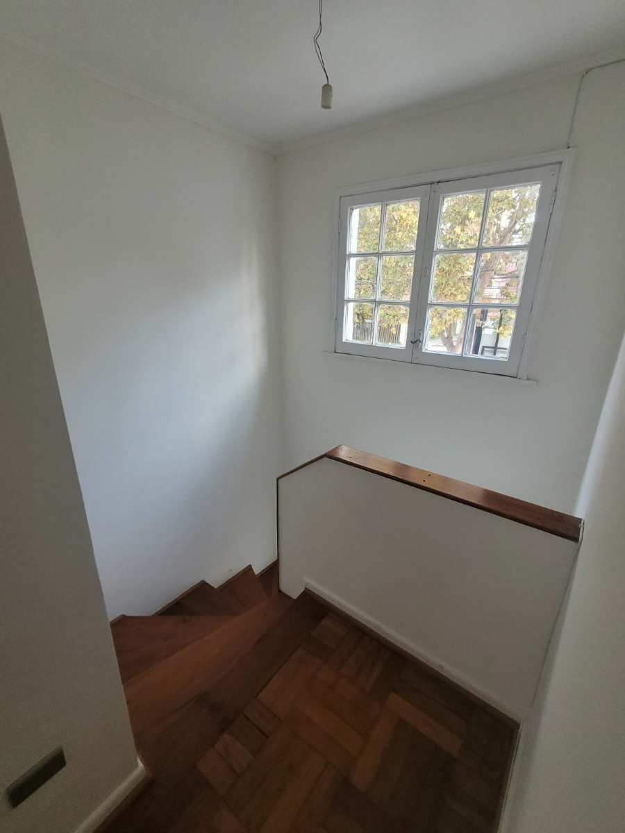 Arriendo Casa S 4D 4B 2E 1B Rotonda Atenas - Las Condes