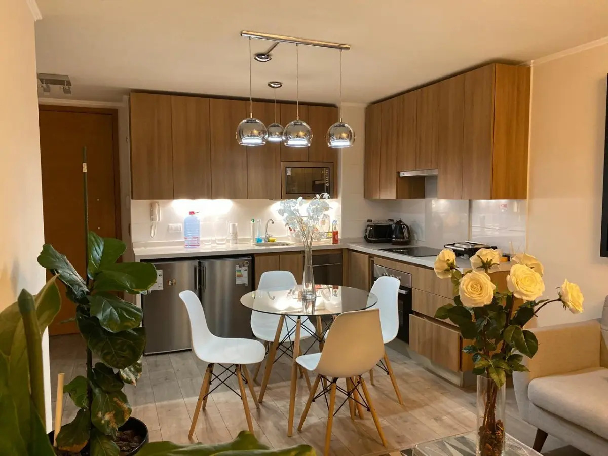 Arriendo Departamento SO 2D en suite Walk-in cl&oacute;set 2B 1E Los Dominicos - Las Condes
