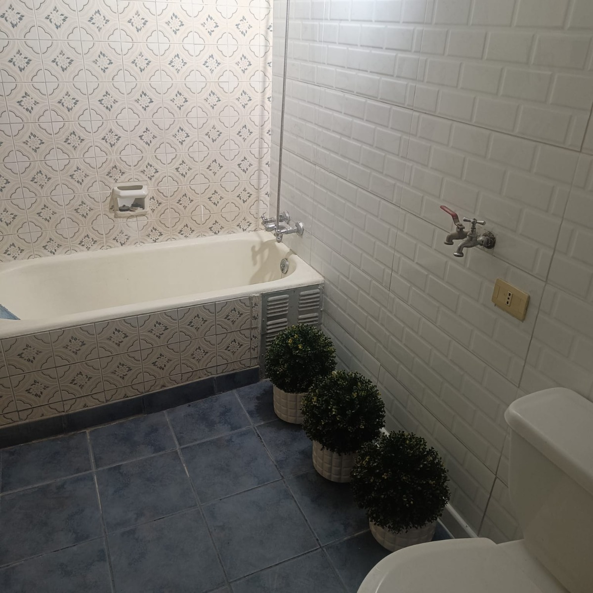 Venta Casa N 4D 1B 2E 1B Barrio Italia - Providencia