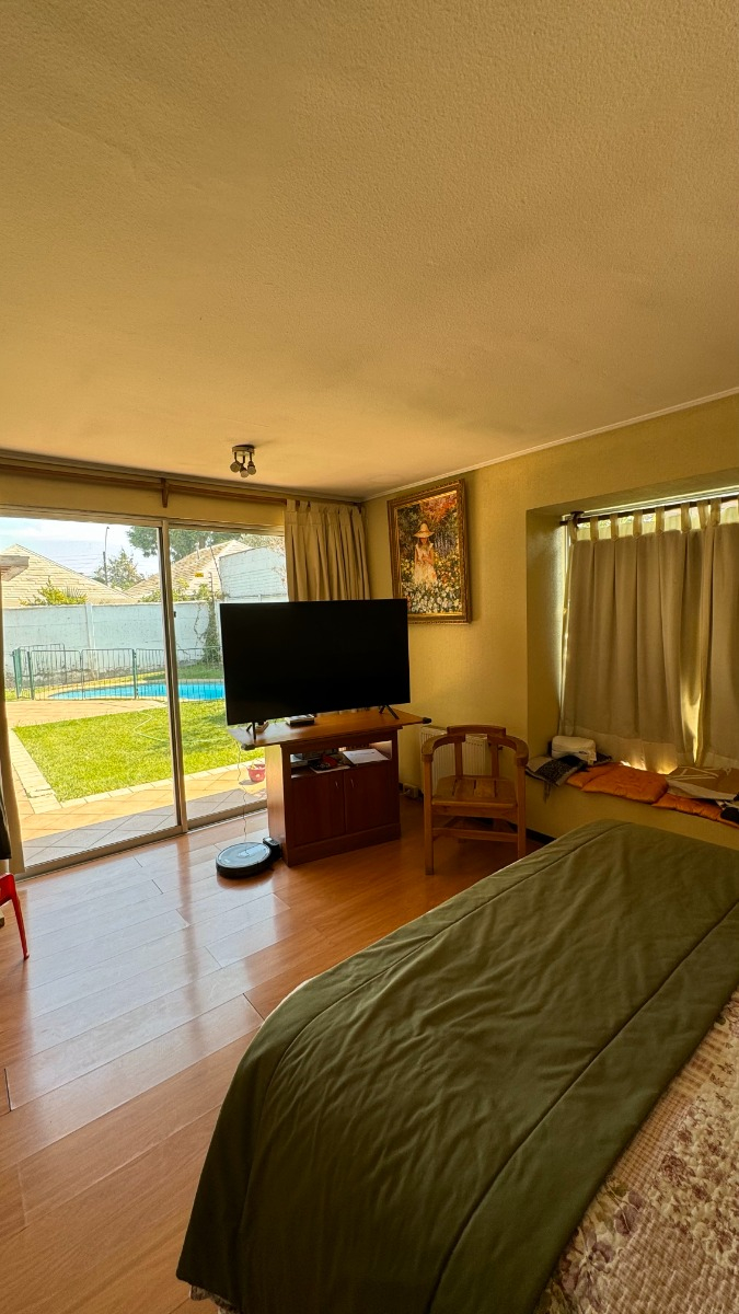 Venta Casa P 7D en suite Walk-in cl&oacute;set 4B 3E 1B Carlos Ossand&oacute;n - La Reina