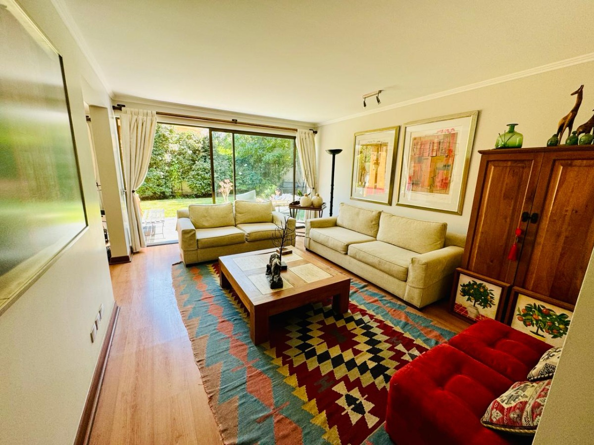 Venta Casa NP 5D Walk-in cl&oacute;set 5B 2E 1B La Dehesa - Lo Barnechea