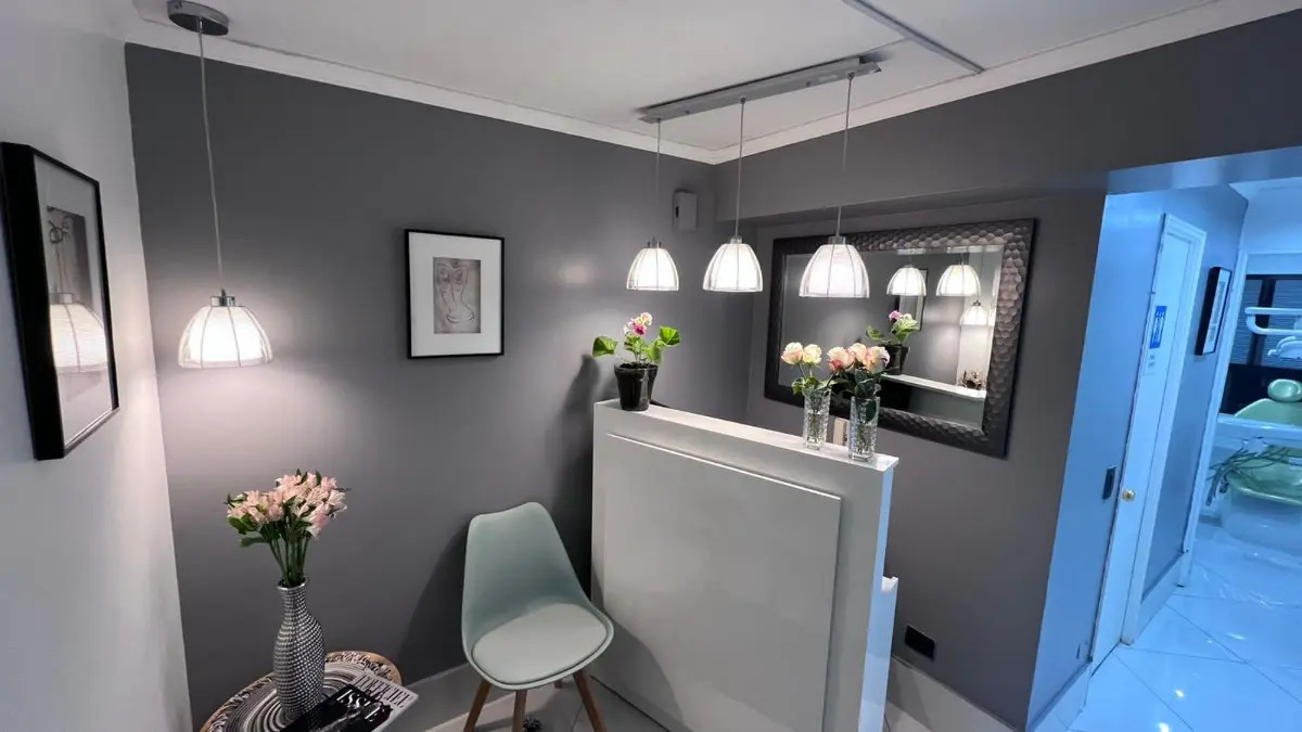 Arriendo Oficina 2B 1E Barrio El Golf - Las Condes