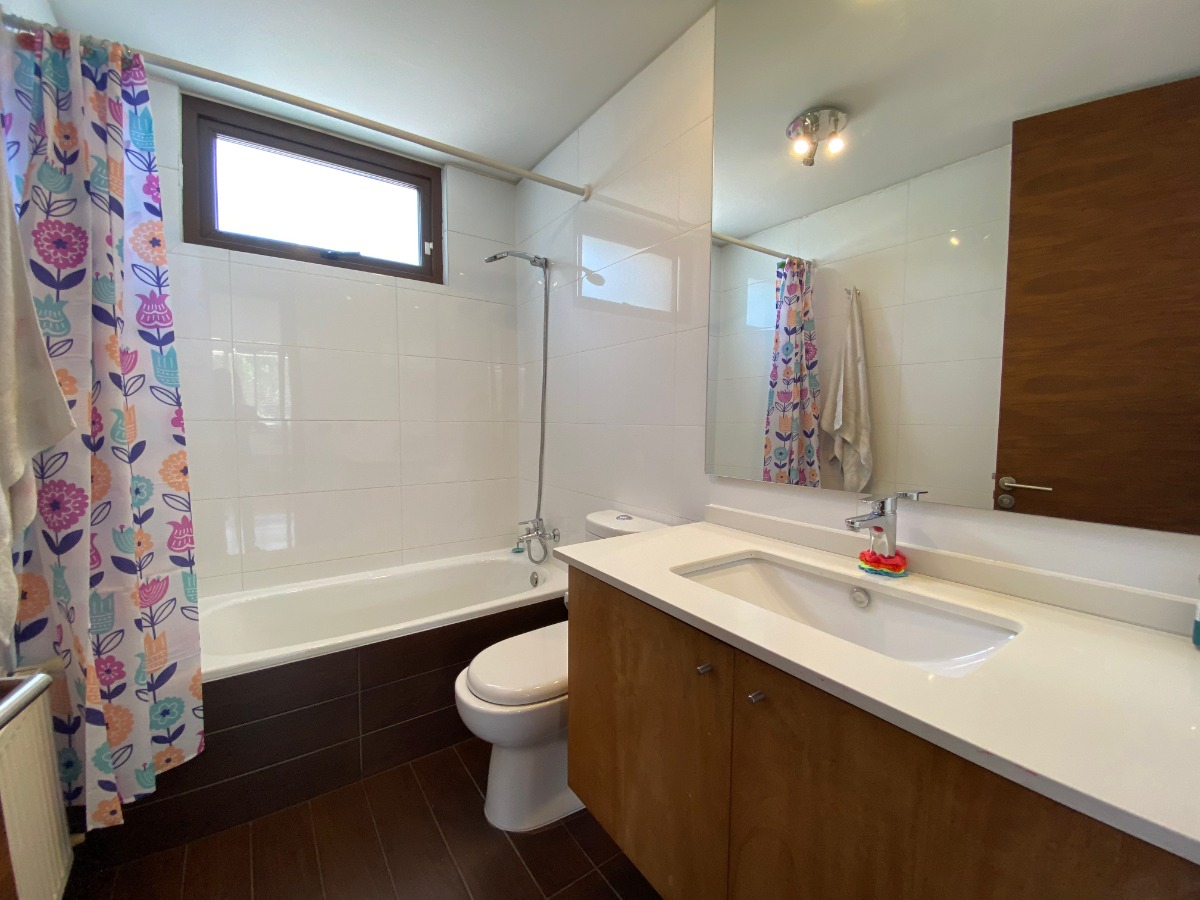 Arriendo Casa 7D San Carlos de Apoquindo - Las Condes