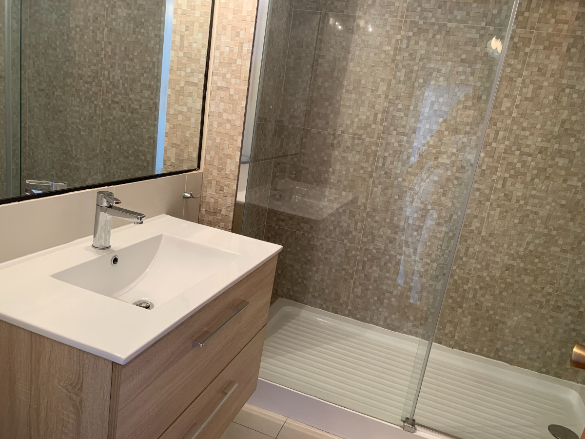 Venta Departamento SP 4D en suite 3B 1E 1B Barrio El Golf - Las Condes