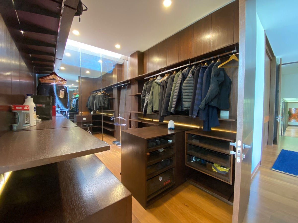 Arriendo Casa 4D Quinchamal&iacute; - Las Condes