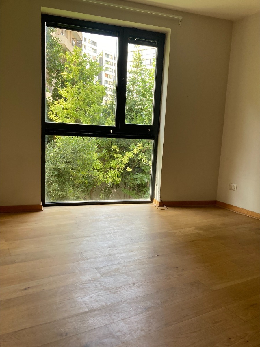 Arriendo Departamento 2D Barrio El Golf - Las Condes