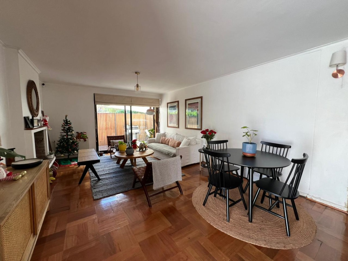 Venta Casa N 3D en suite 3B 3E 1B Metro Manquehue - Apumanque - Las Condes