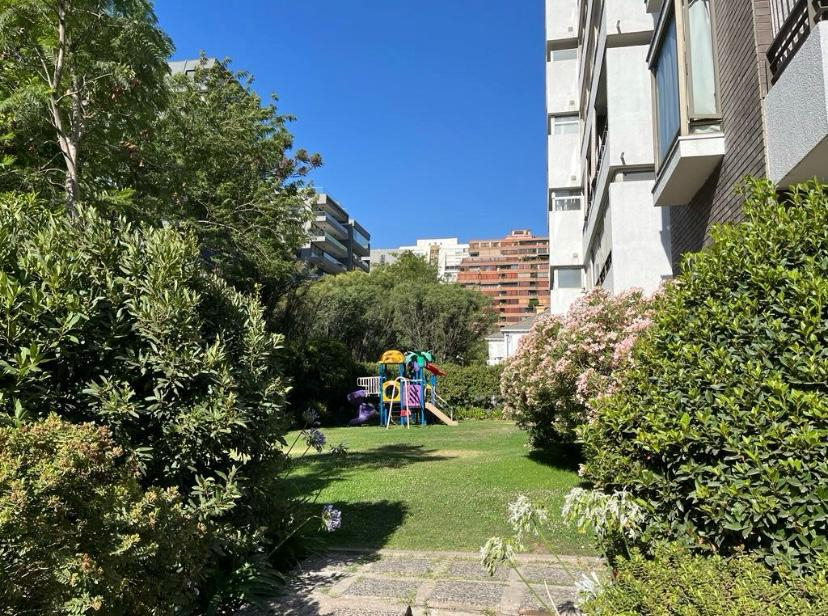 Arriendo Departamento 2D Vaticano - Las Condes