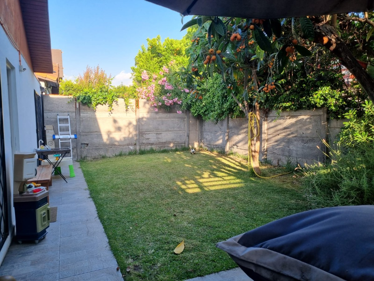 Arriendo Casa 4D Villa El Dorado - Vitacura