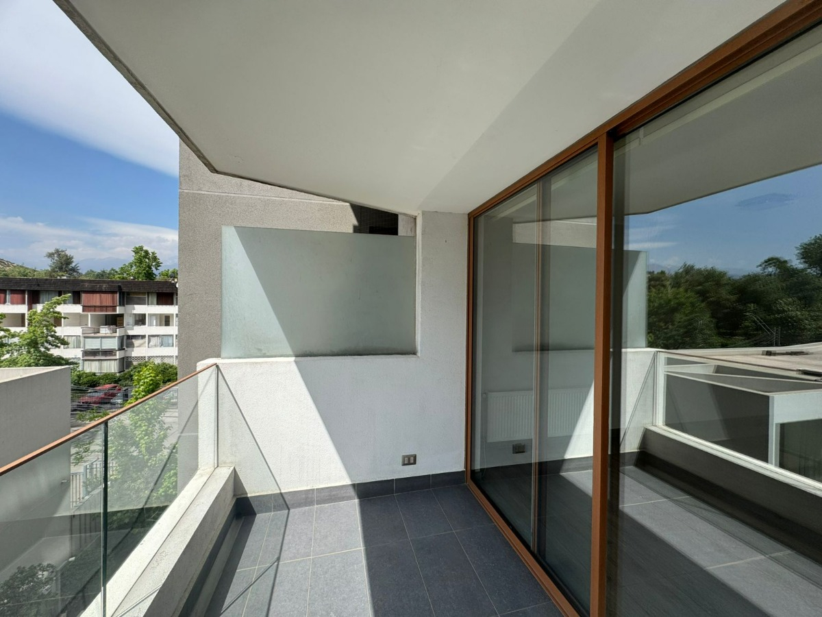 Arriendo Departamento N 2D en suite Walk-in cl&oacute;set 2B 2E 1B Los Dominicos - Las Condes