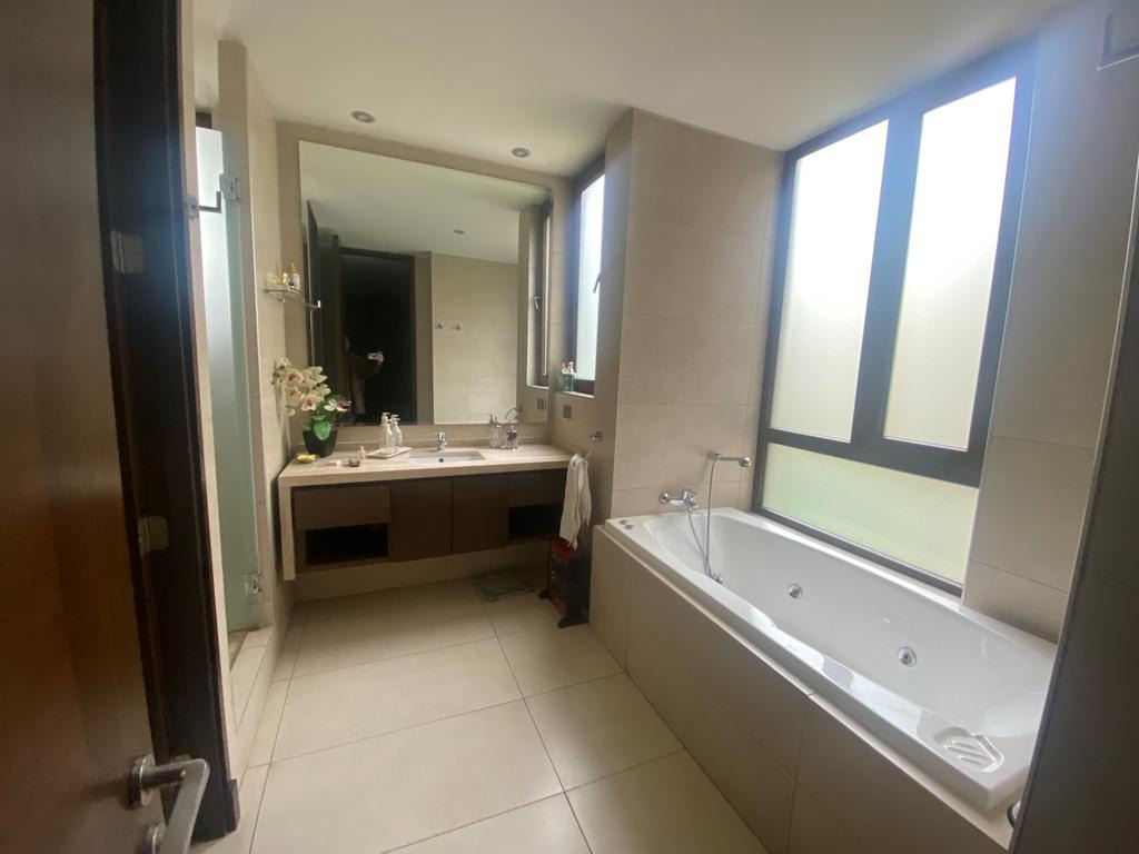 Venta Departamento N 3D en suite Walk-in cl&oacute;set 3B 3E 1B Los Trapenses - Lo Barnechea