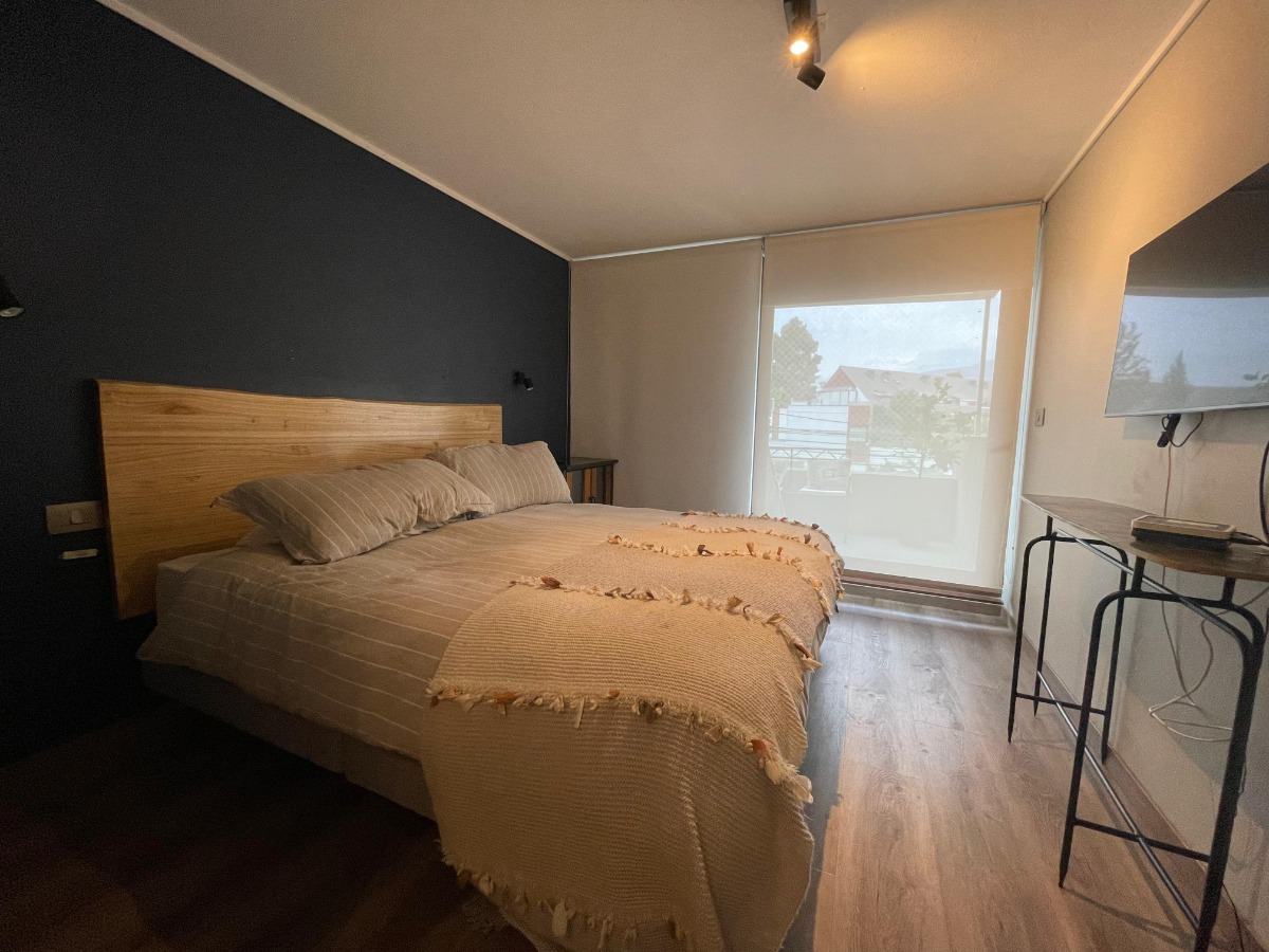 Arriendo Departamento NO 3D en suite Walk-in cl&oacute;set 3B 1E Estadio Croata - Vitacura