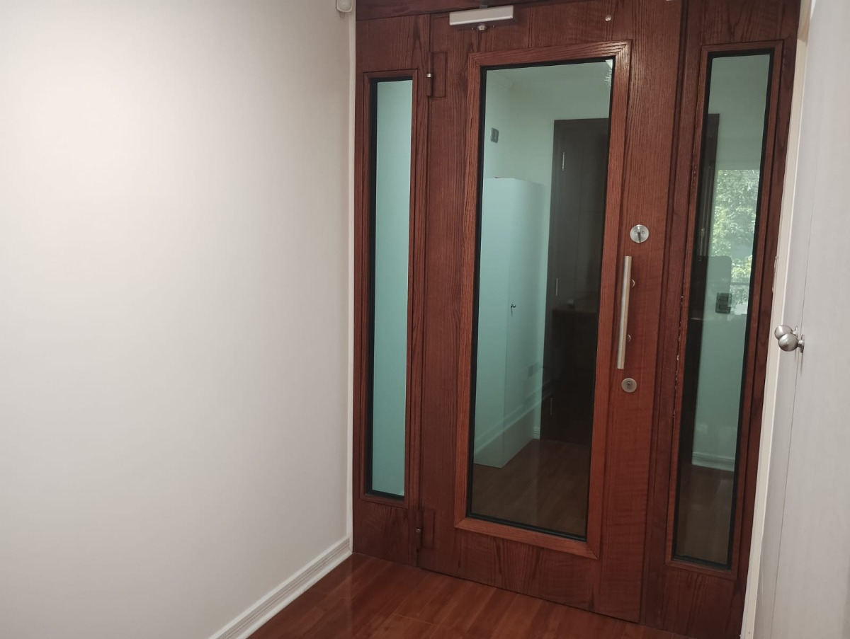 Arriendo Oficina SP 1B 1E 1B Barrio El Golf - Las Condes
