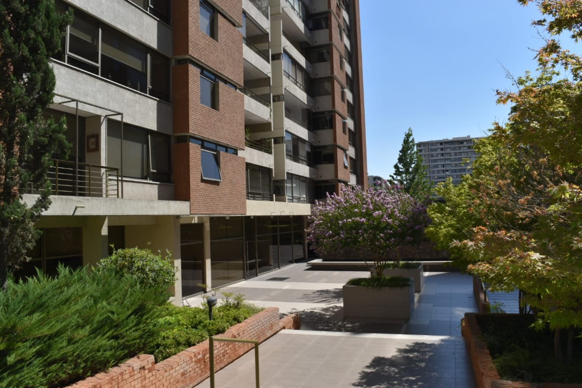 Venta Departamento NO 4D en suite Walk-in cl&oacute;set 4B 2E 1Bd Alto Las Condes - Las Condes