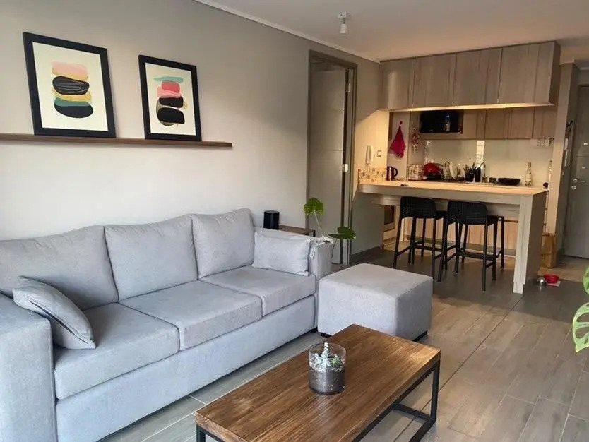 Venta Departamento O 2D en suite 2B 1E 1Bd Metro Hernando de Magallanes - Las Condes