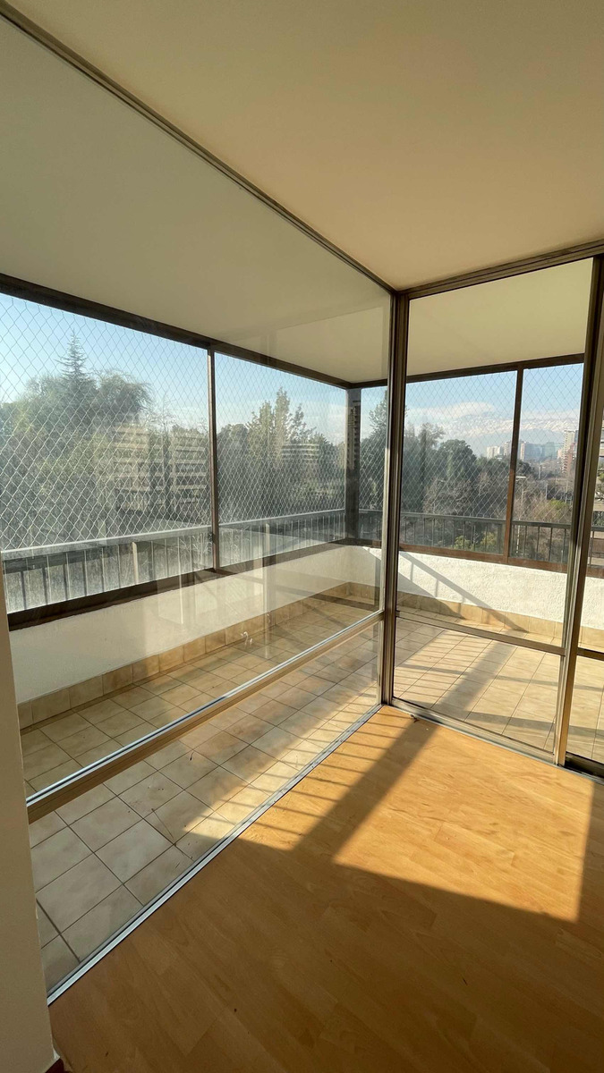 Arriendo Departamento 3D 3B 1E Barrio El Golf - Las Condes