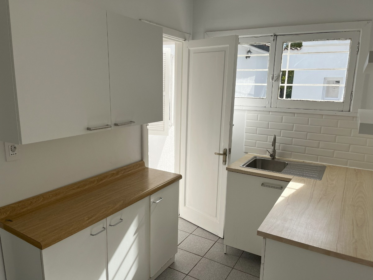 Arriendo Casa 5D 2B 3E 1B Metro Bilbao - Providencia