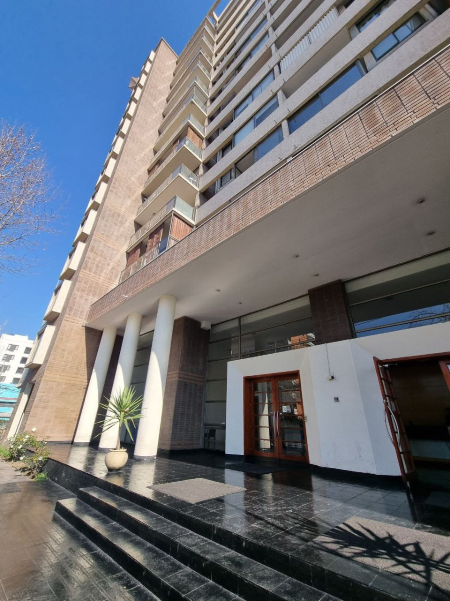 Arriendo Departamento SO 3D en suite Walk-in cl&oacute;set 2B 1E 1B Metro Monse&ntilde;or Eyzaguirre - &Ntilde;u&ntilde;oa
