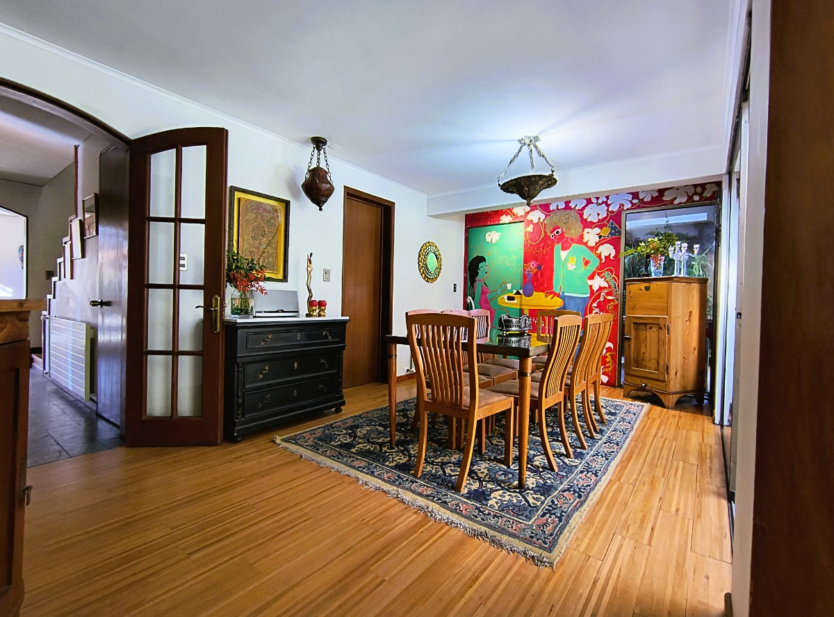 Venta Casa NP 5D en suite Walk-in cl&oacute;set 4B 2E La Dehesa - Lo Barnechea