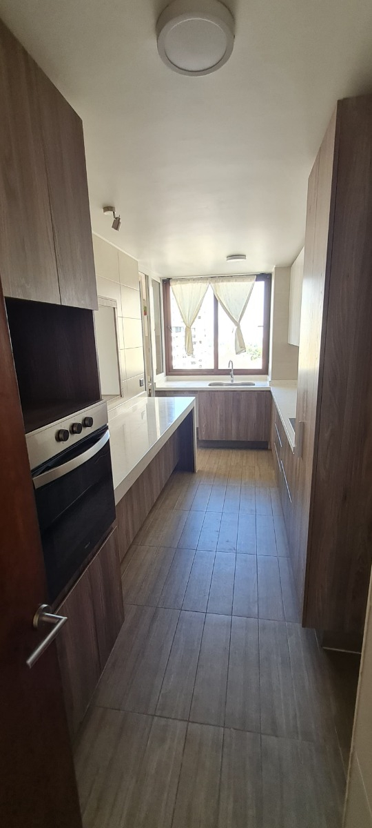 Arriendo Departamento SO 3D en suite Walk-in cl&oacute;set 3B 2E 1B Rotonda Atenas - Las Condes