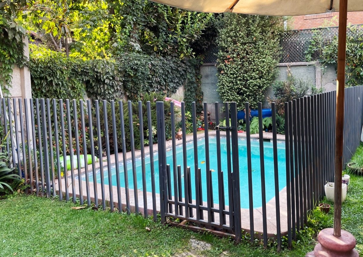 Venta Casa NO 5D en suite Walk-in cl&oacute;set 4B 1E 1B La Dehesa - Lo Barnechea