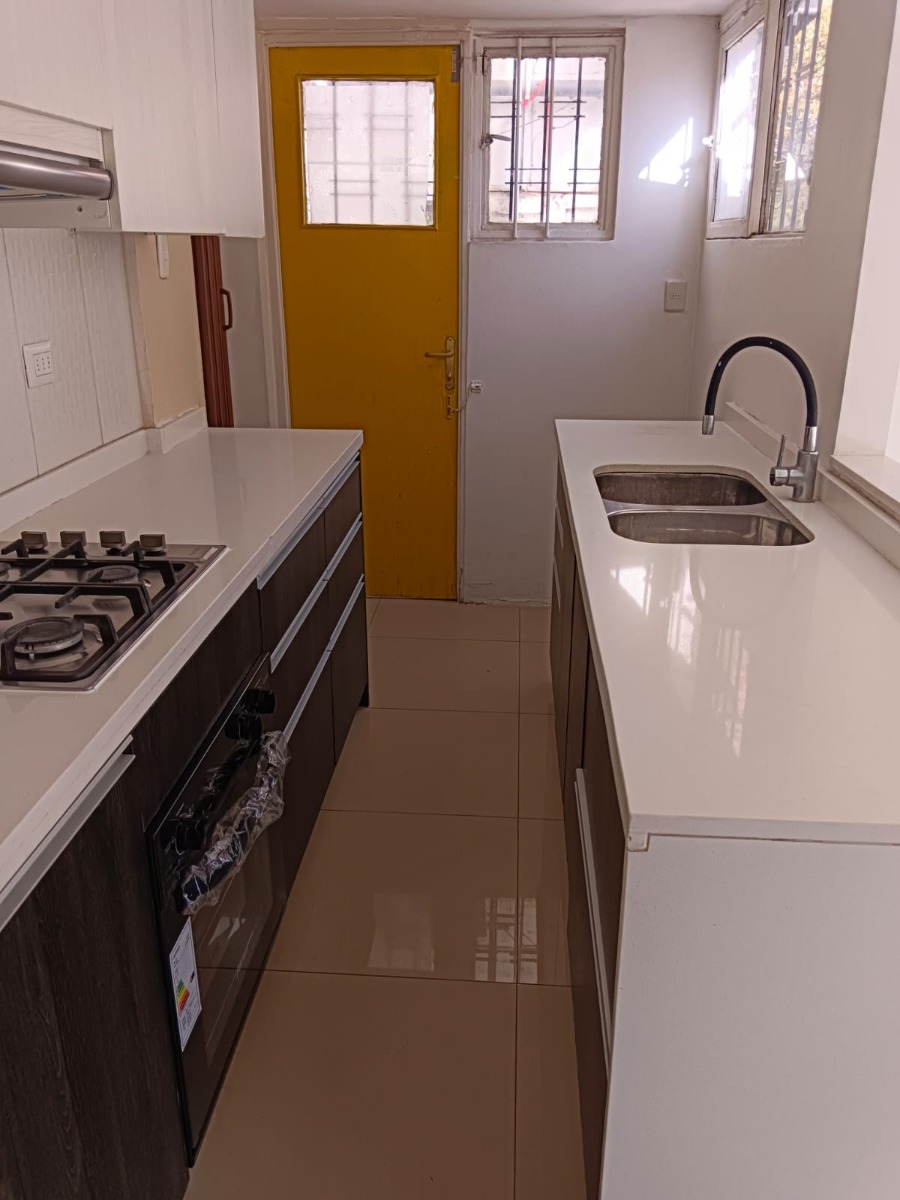 Arriendo Casa P 3D Walk-in cl&oacute;set 2B 3E 1Bd Vaticano - Las Condes