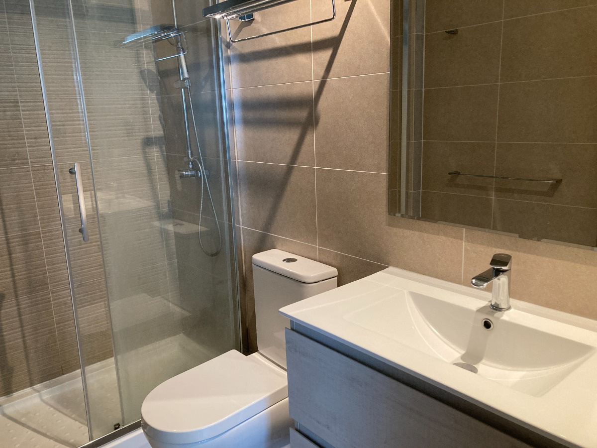 Arriendo Departamento P 1B 1E Metro Hernando de Magallanes - Las Condes