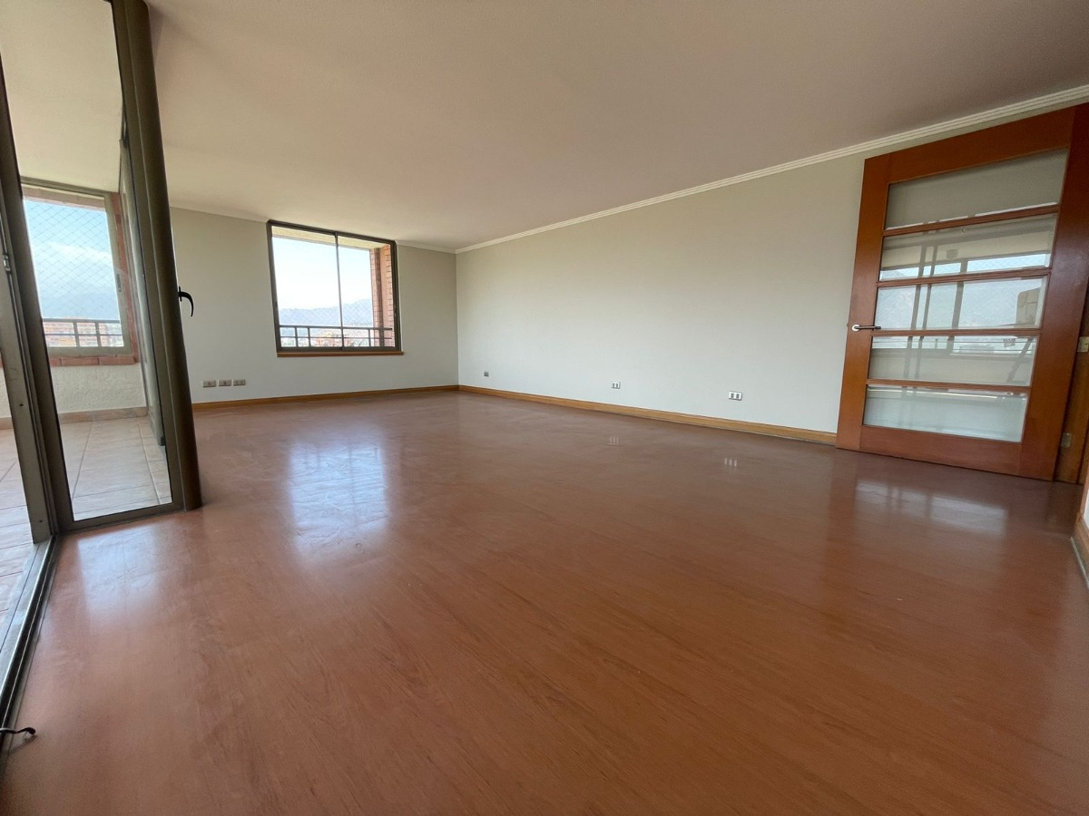 Arriendo Departamento NO 4D en suite Walk-in cl&oacute;set 4B 2E 1B Parque Arauco - Las Condes