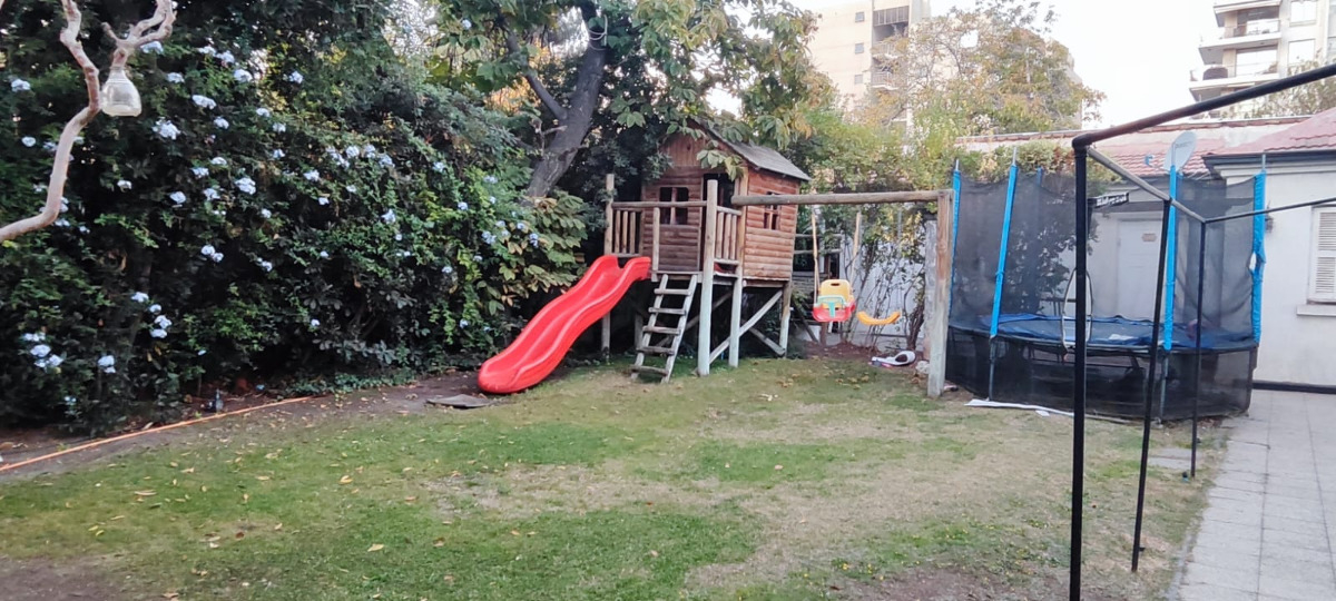 Arriendo Casa 5D Walk-in cl&oacute;set 5B 3E 1B Sebasti&aacute;n Elcano - Las Condes