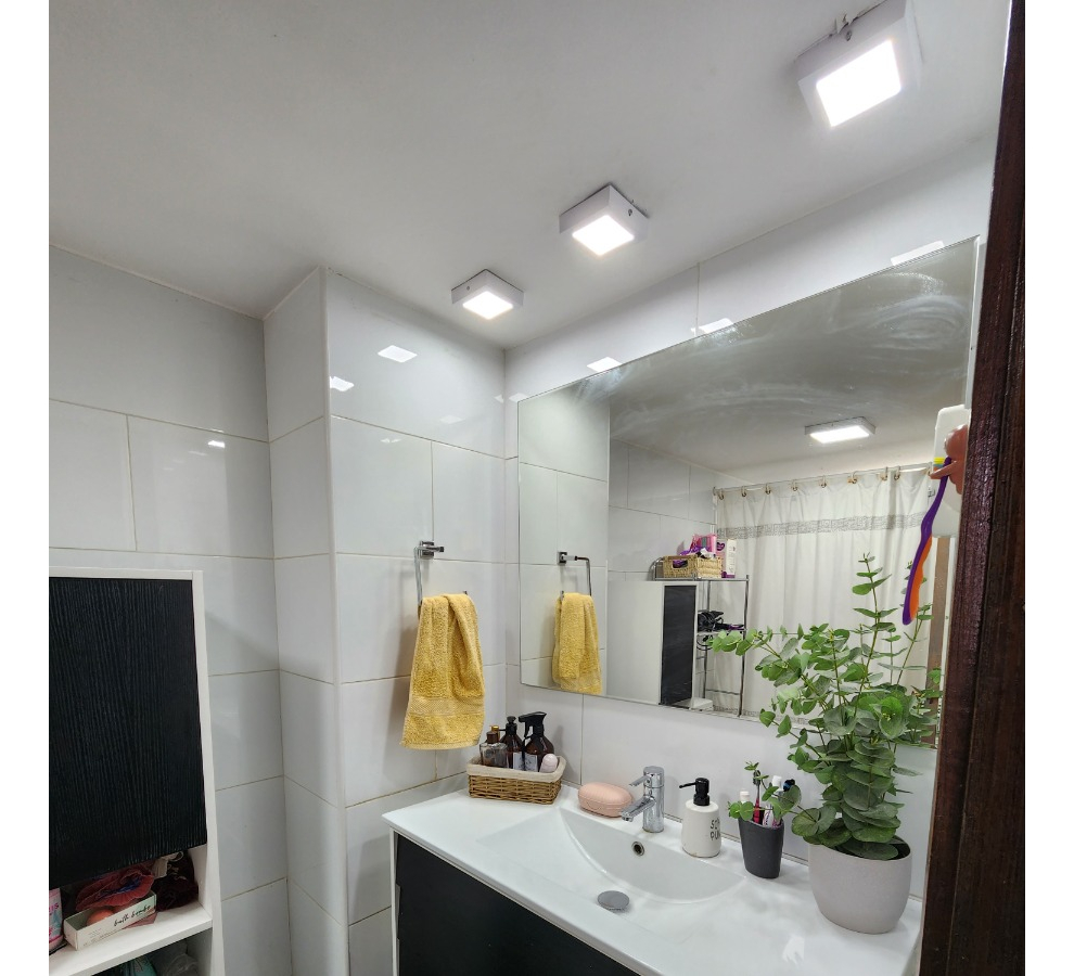 Venta Departamento O 3D en suite 2B 1E 1B Metro Tobalaba - Mall Costanera - Providencia