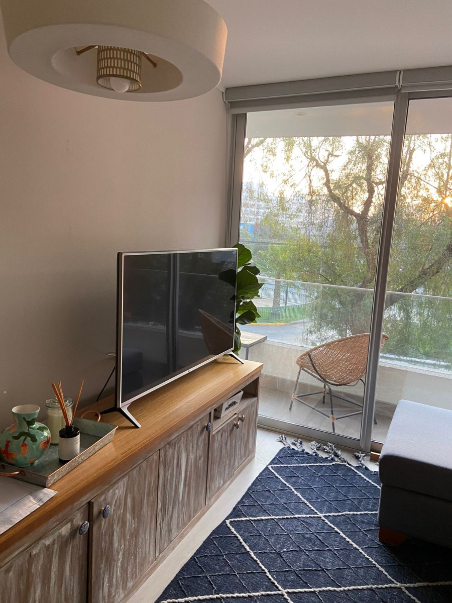 Arriendo Departamento 2D Metro Hernando de Magallanes - Las Condes