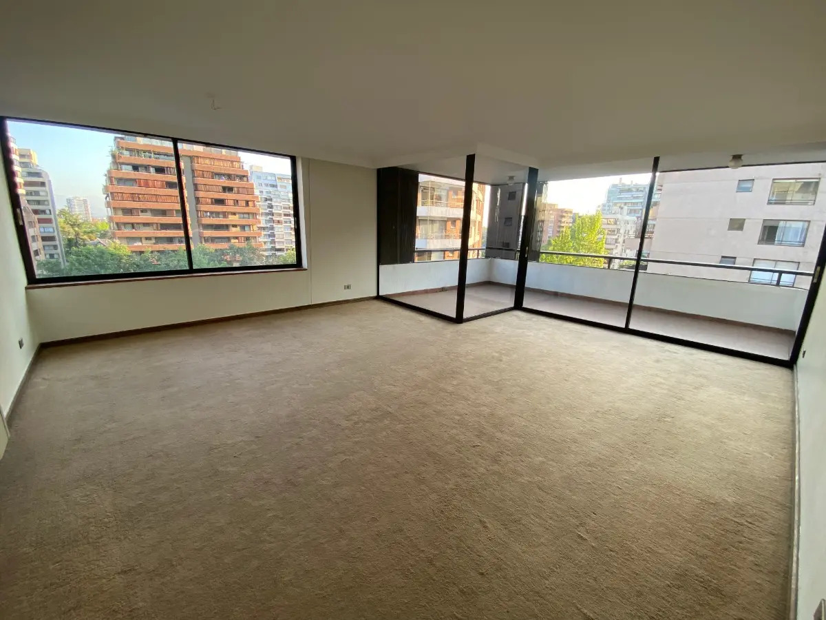 Arriendo Departamento 3D en suite 3B 1E 1B Barrio El Golf - Las Condes