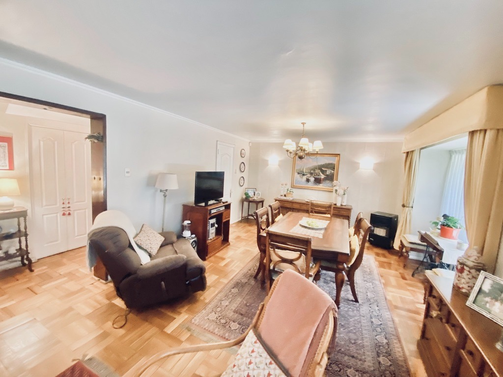 Venta Casa NOSP 5D 3B 6E 1Bd Plaza Ega&ntilde;a - &Ntilde;u&ntilde;oa