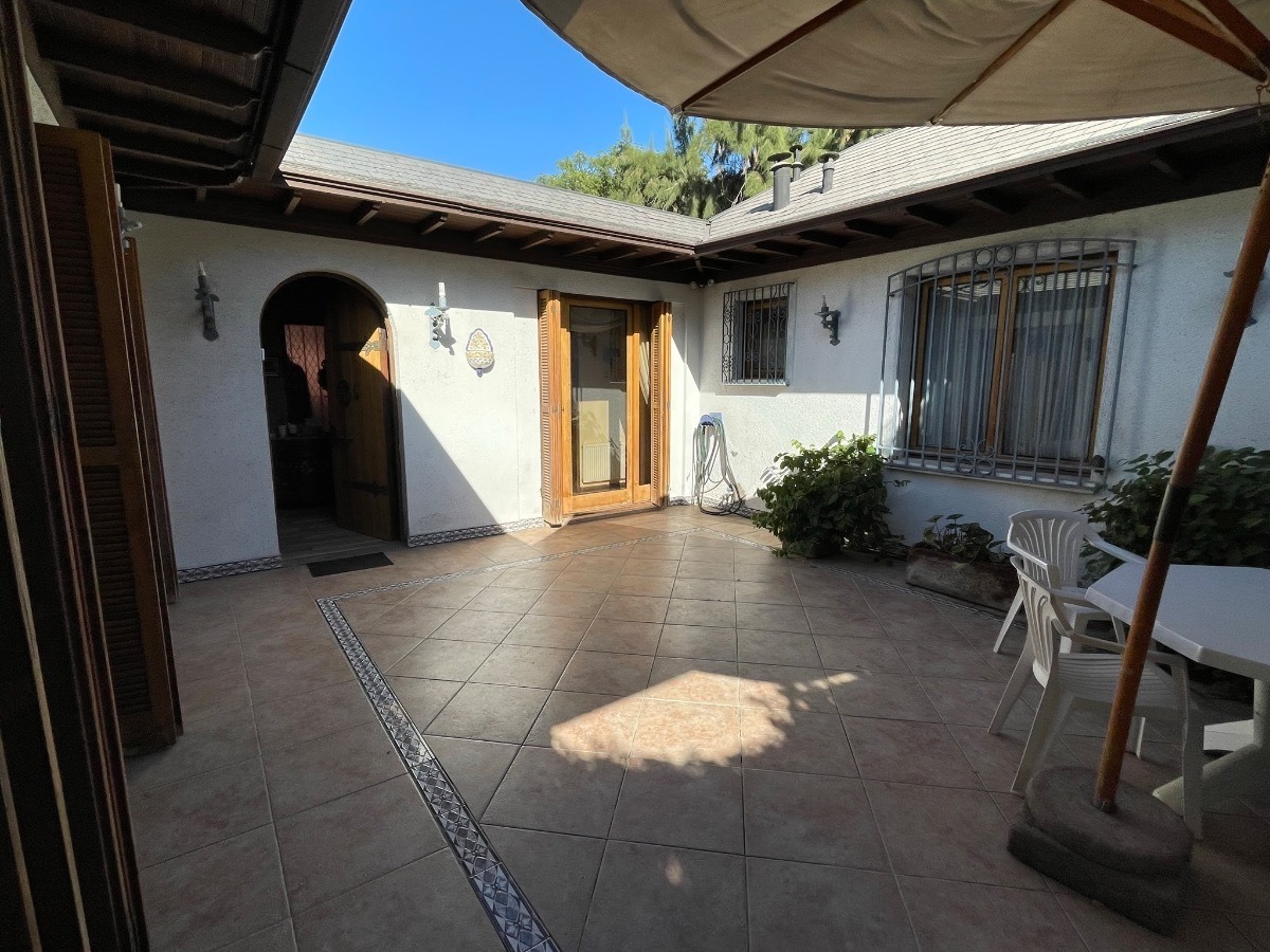 Venta Casa N 5D 3B 2E 1B Pedro de Valdivia Norte - Providencia