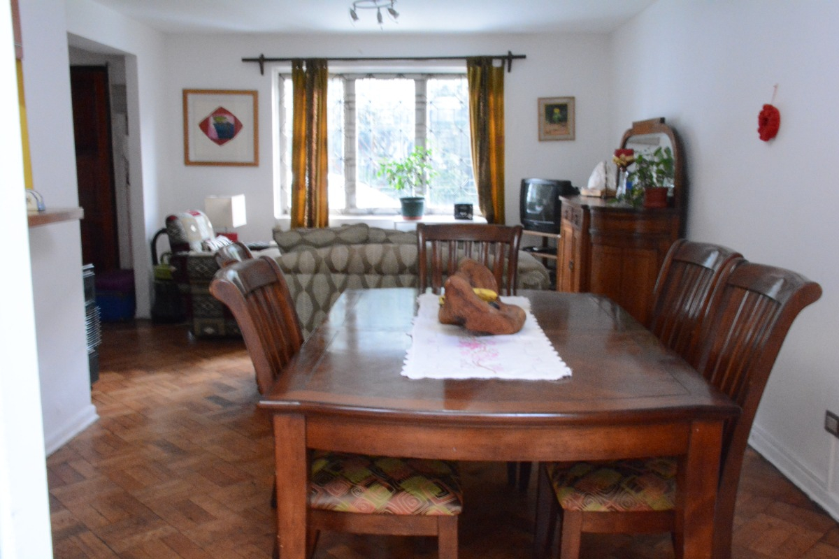 Arriendo Casa NP 4D 3B 1E Metro Bilbao - Providencia