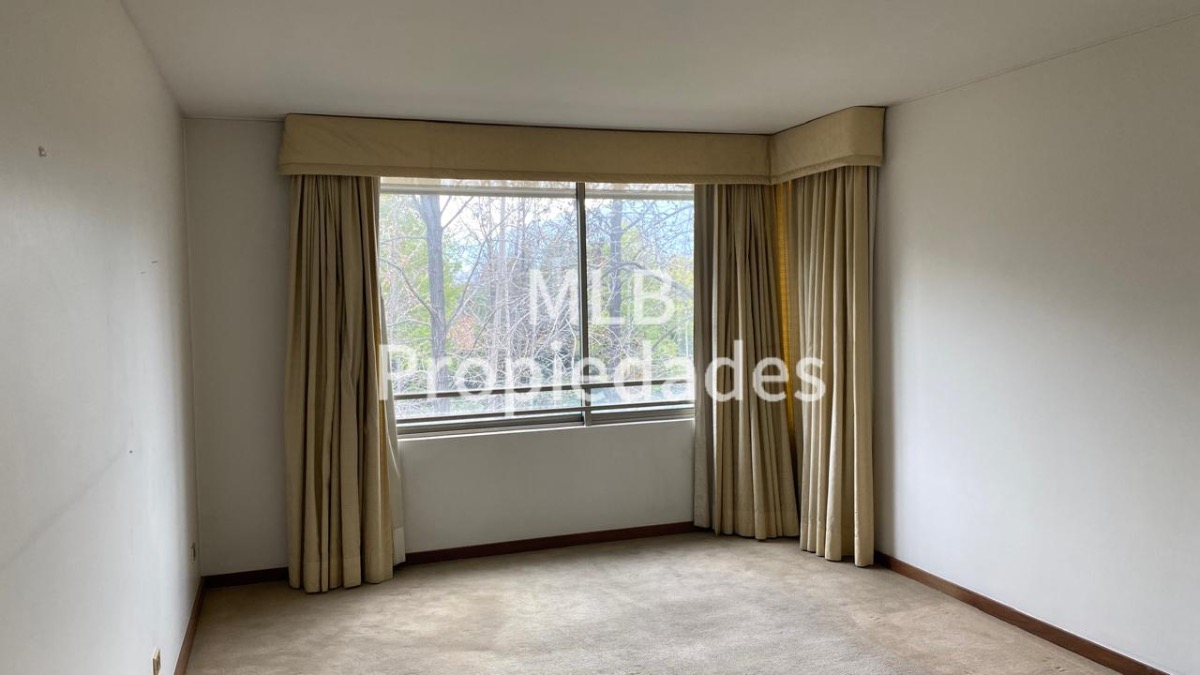 Venta Departamento NO 4D en suite Walk-in cl&oacute;set 4B 3E 1B Santa Mar&iacute;a de Manquehue - Vitacura