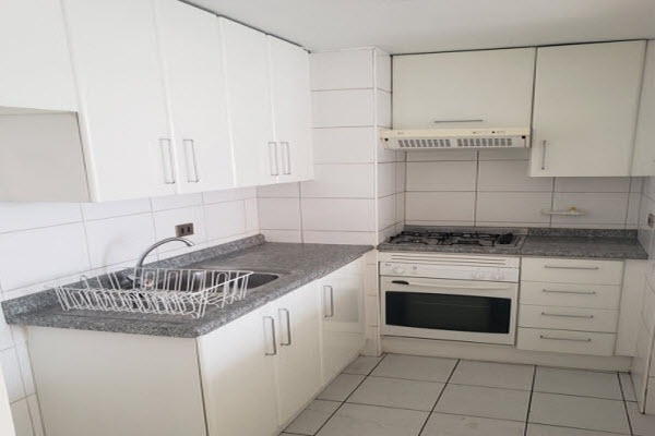 Arriendo Departamento SO 1D en suite 1B 1E 1B Metro Escuela Militar - Las Condes