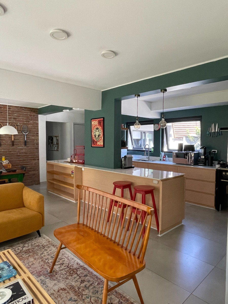 Venta Casa N 4D 4B 2E 1B Metro Hernando de Magallanes - Las Condes