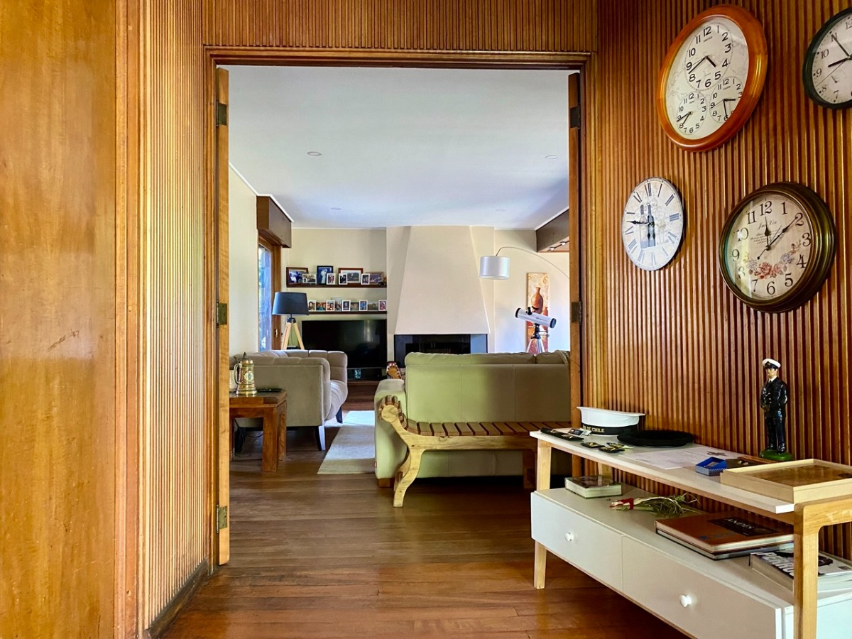 Arriendo Casa NO 4D en suite Walk-in cl&oacute;set 3B 2E 1B Sebasti&aacute;n Elcano - Las Condes