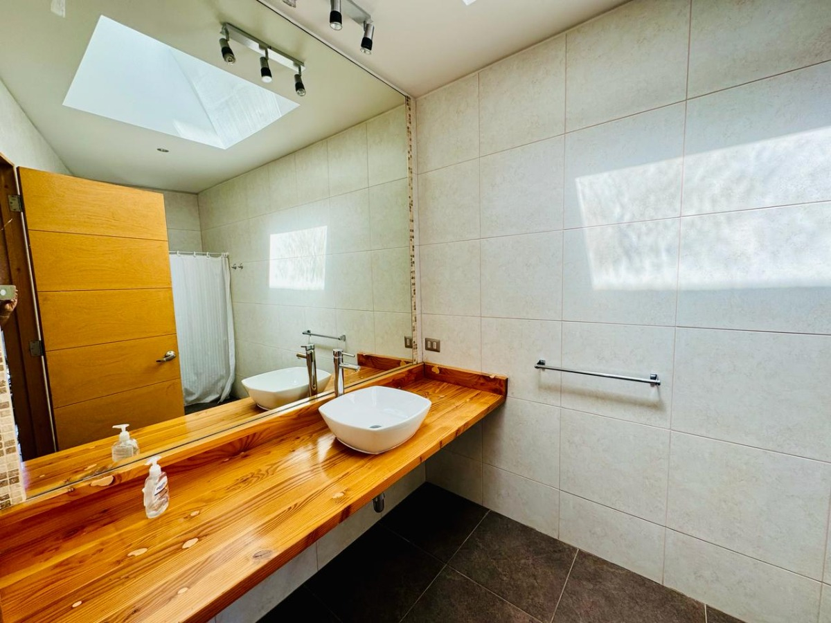 Venta Casa NP 7D en suite Walk-in cl&oacute;set 7B 6E 1B Las Cujas - El Pangue - Zapallar