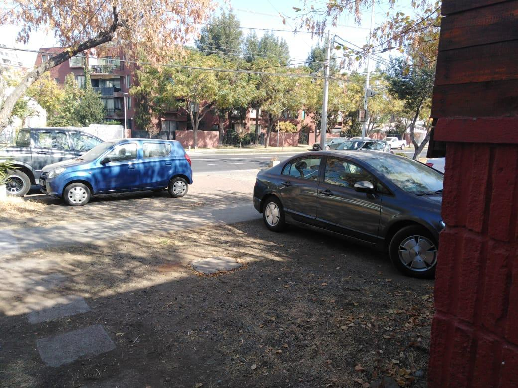 Arriendo Casa 2D 1B 1E Rotonda Atenas - Las Condes